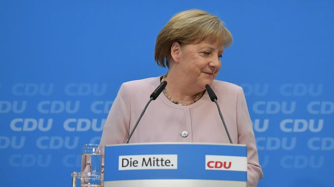 Allemagne: «Nous allons poursuivre le travail au sein de la coalition», assure Merkel