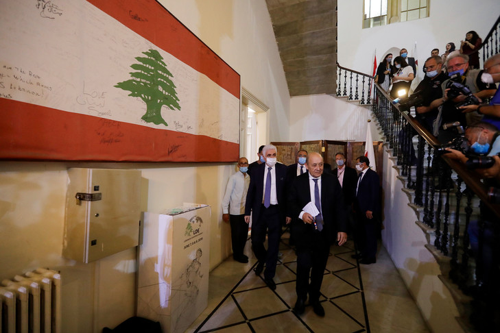 ministre francais affaires etrangeres Jean Yves Drian homologue libanais Nassif Hitti suite conference presse Beyrouth 23 juillet 2020 0 729 486