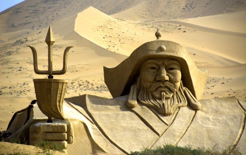 Après tout, ce n’est pas Gengis Khan qui a mis fin aux civilisations d’Asie centrale