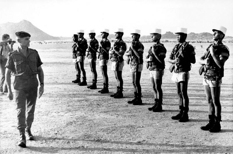 1593500611 a foreign legion battalion in chad africa in 1983
